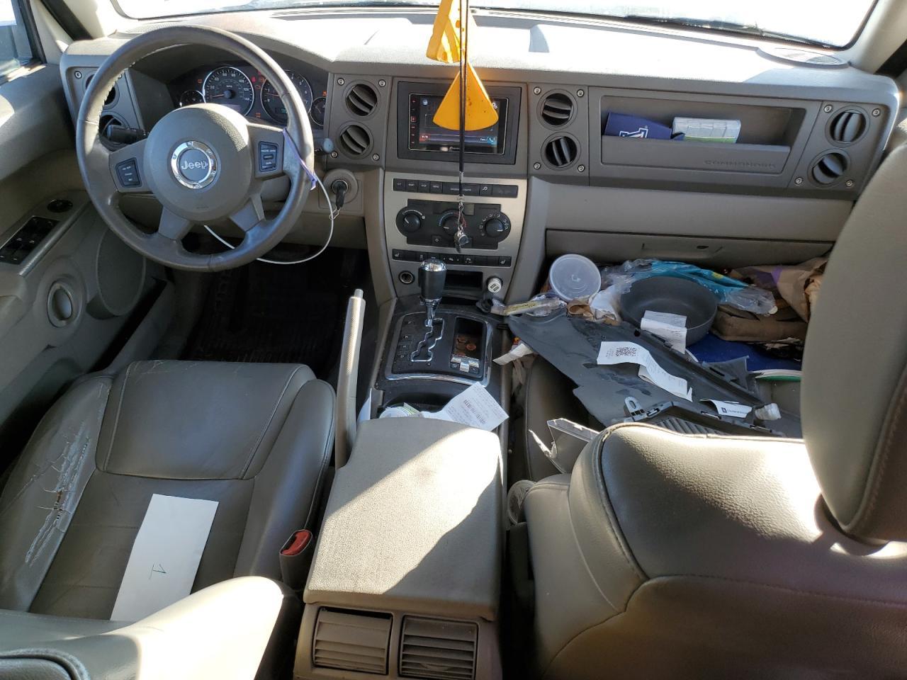 2006 JEEP Commander