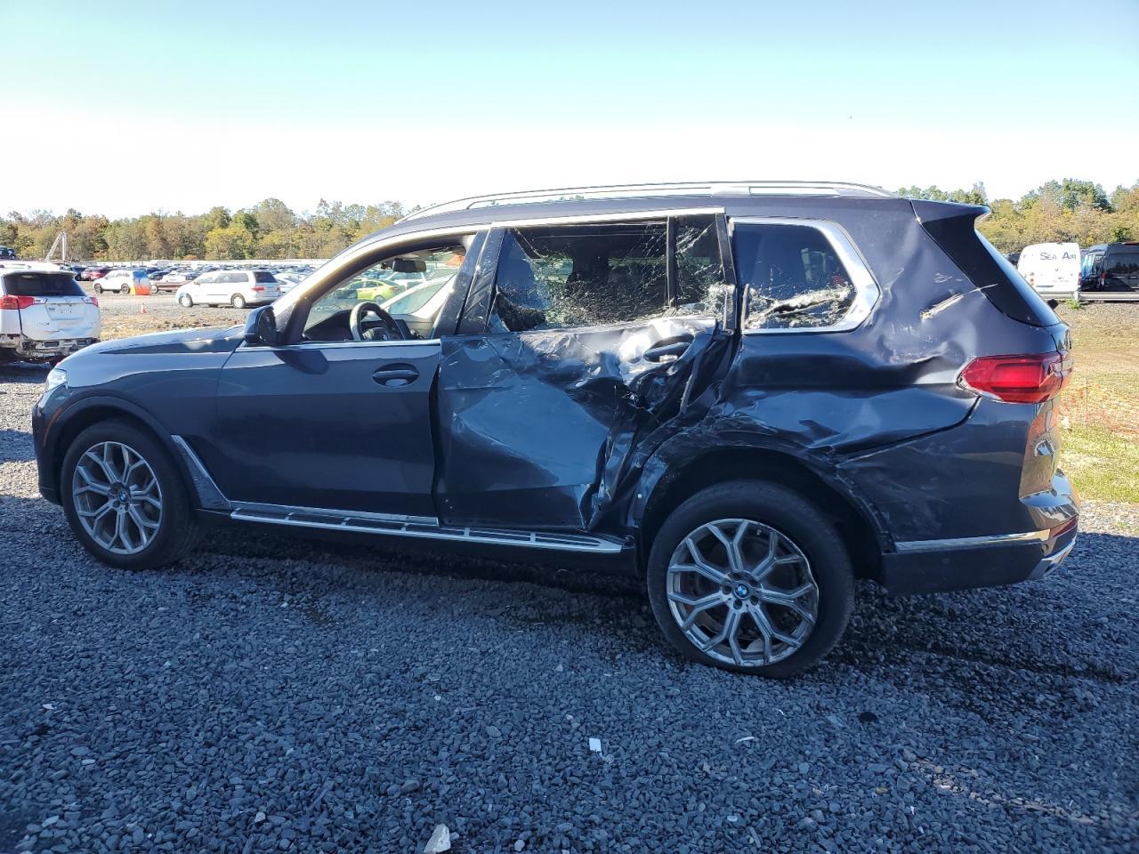 2019 BMW X7