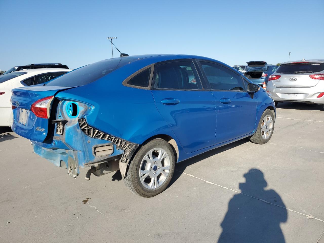 2014 FORD Fiesta