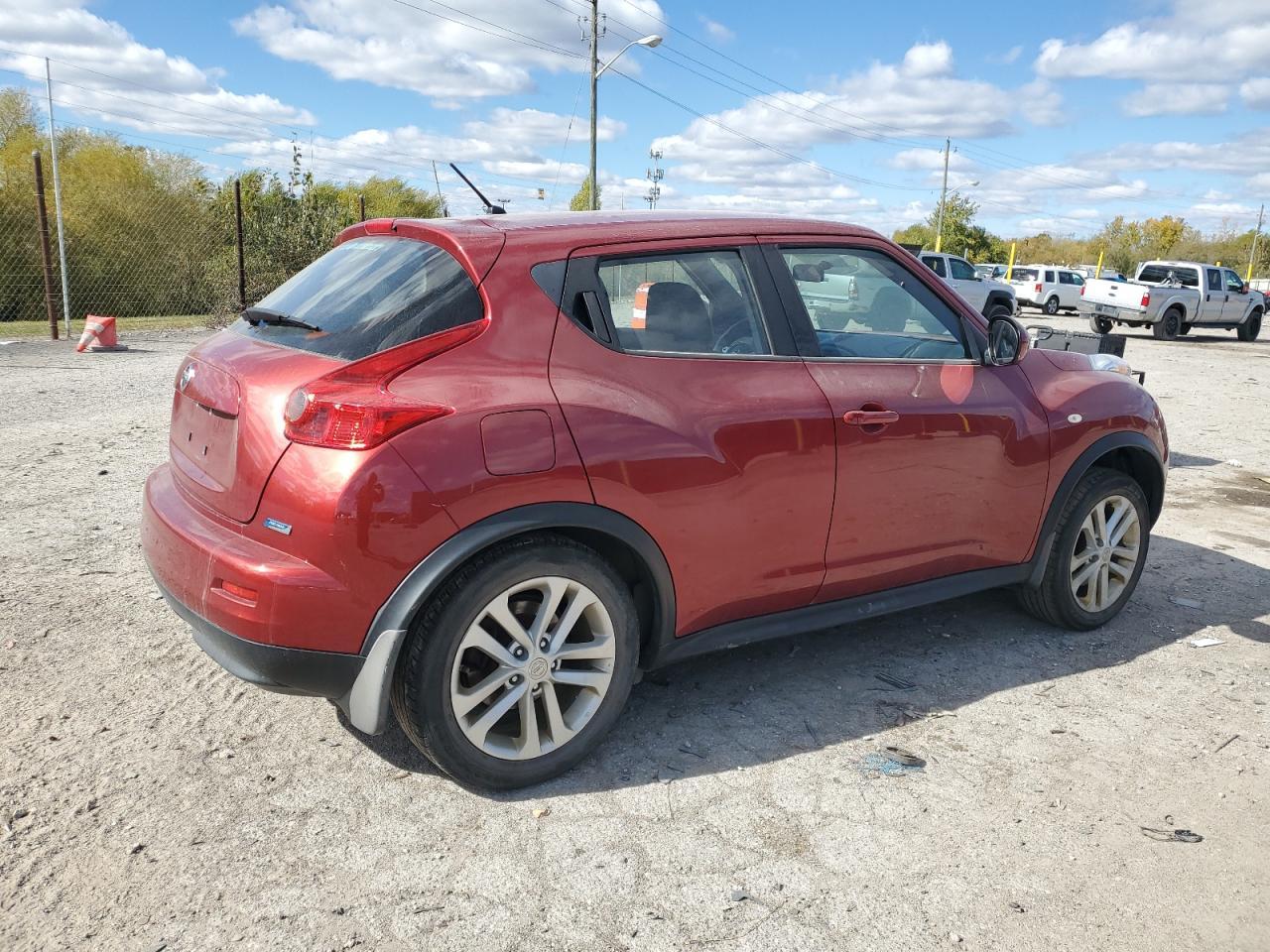 2013 NISSAN Juke