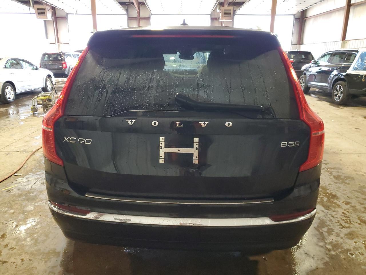 2024 VOLVO XC90