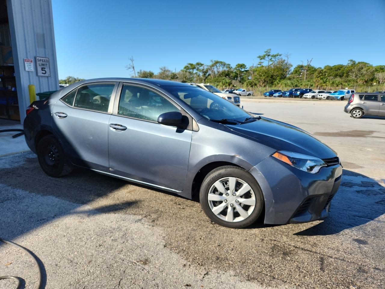 2015 TOYOTA COROLLA