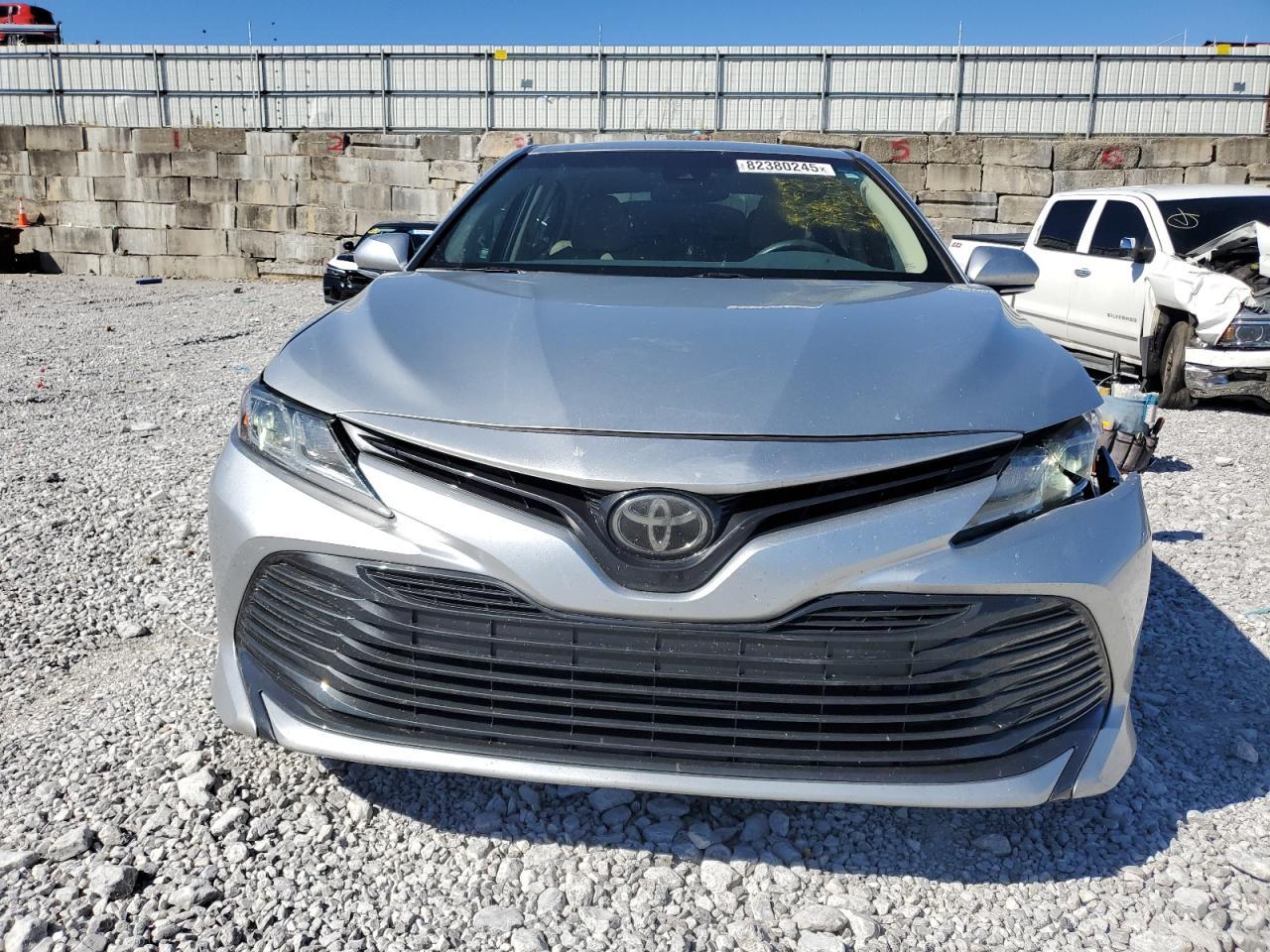 2018 TOYOTA CAMRY