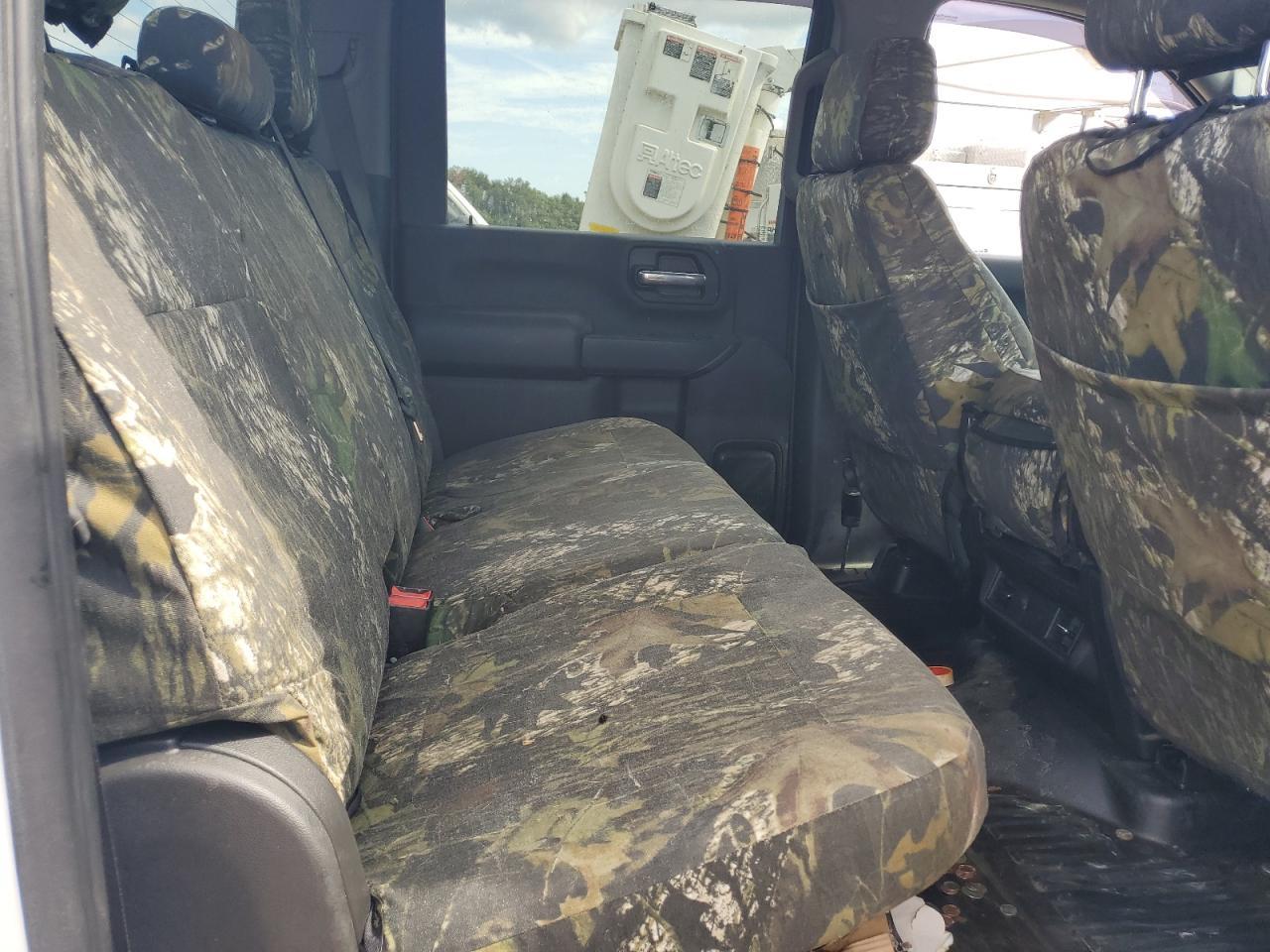 2023 GMC Sierra