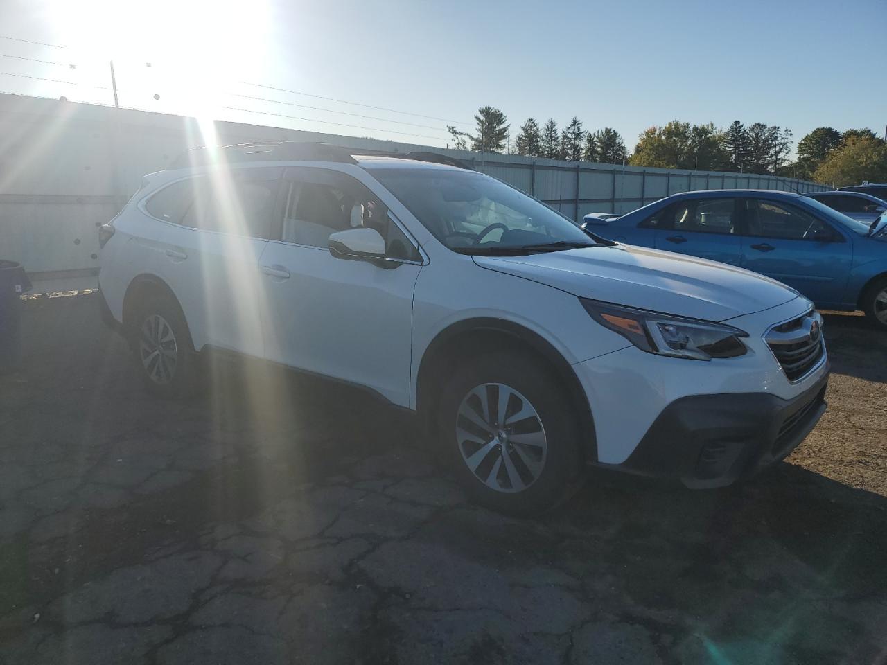 2020 SUBARU Outback