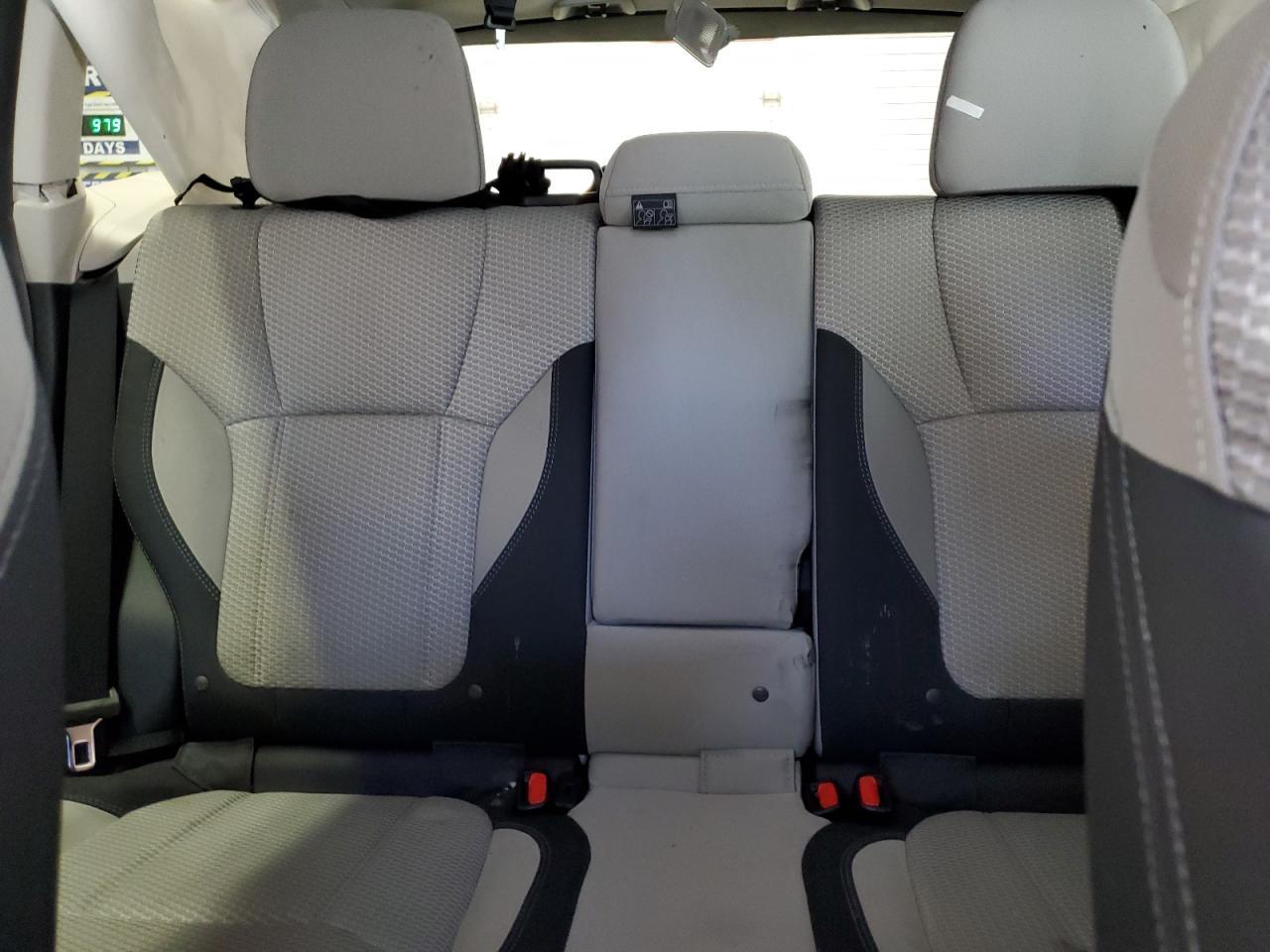 2022 SUBARU FORESTER