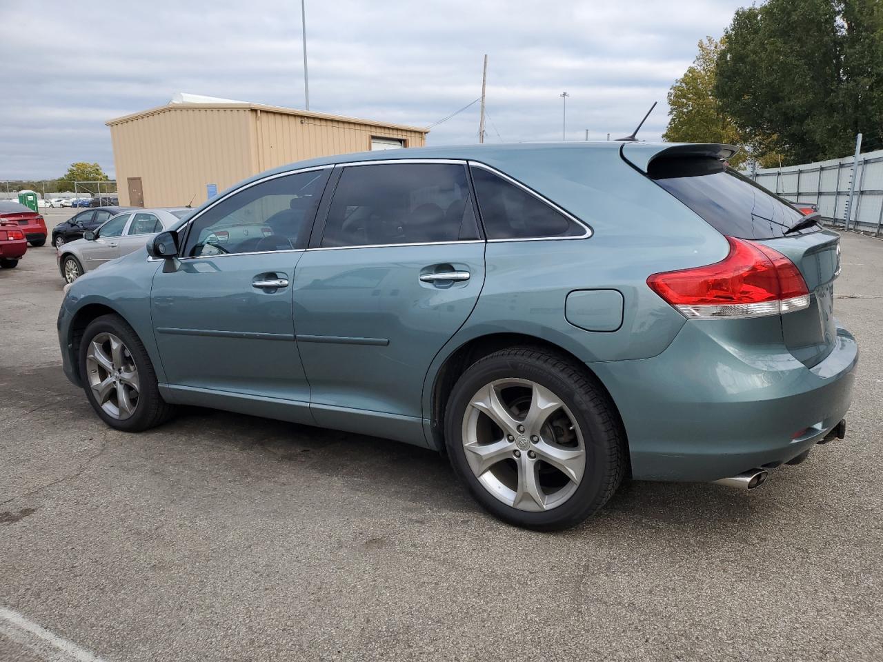 2010 TOYOTA VENZA