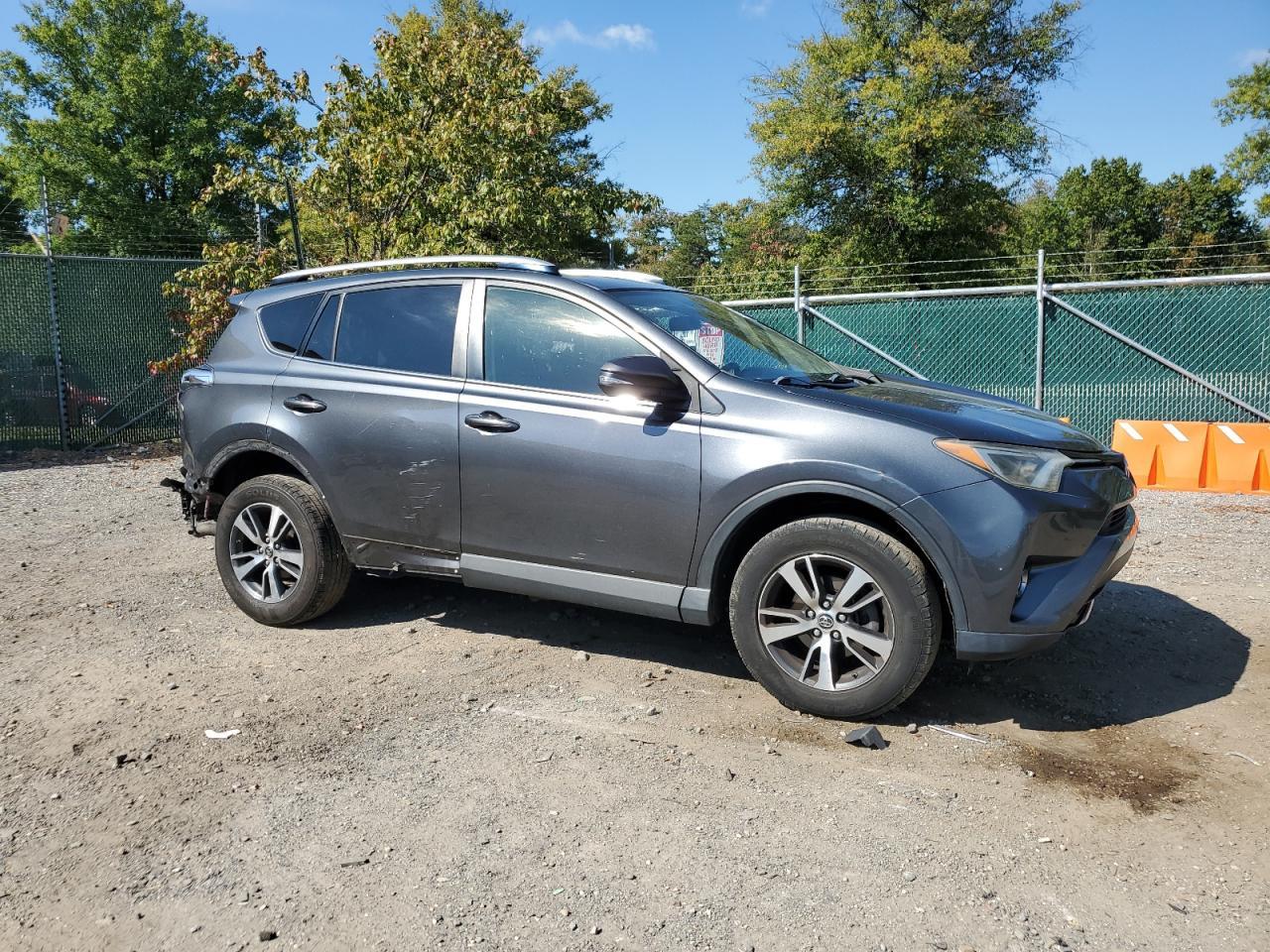 2016 TOYOTA RAV4