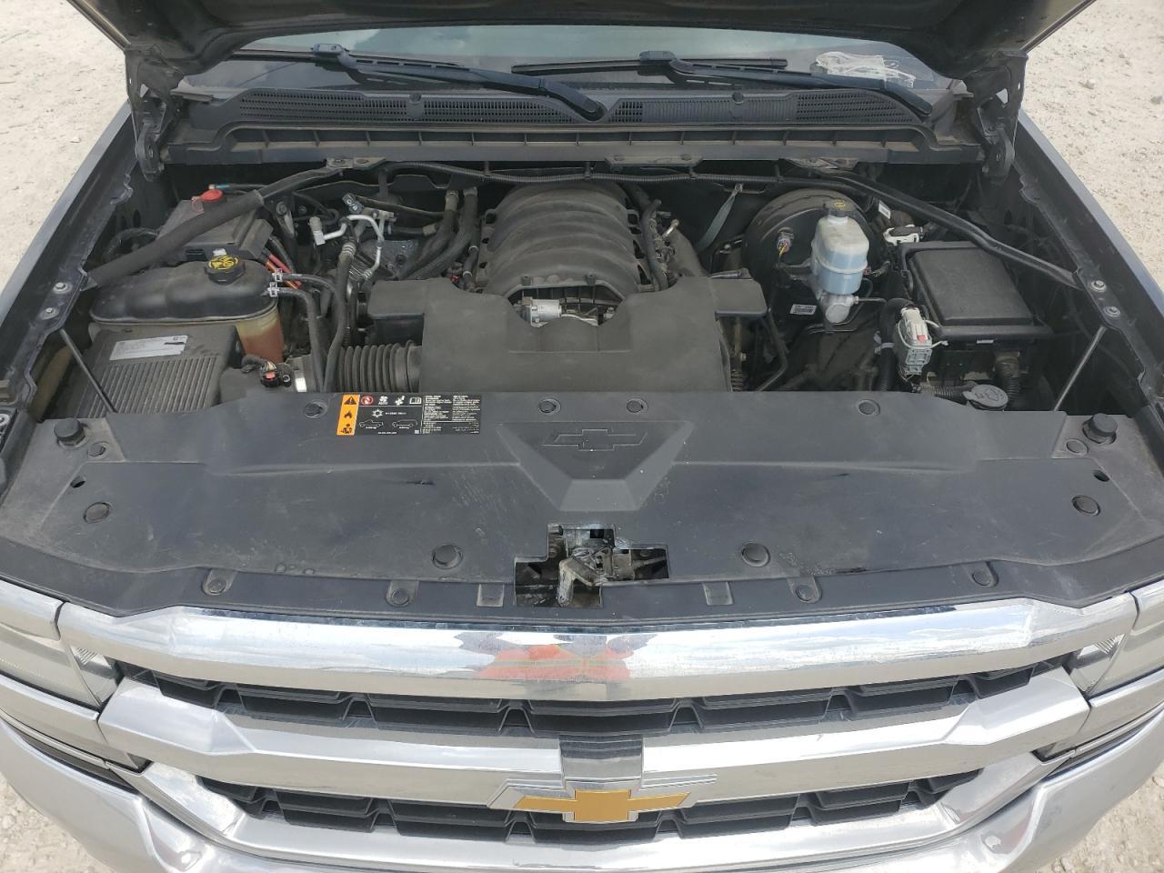 2018 CHEVROLET Silverado