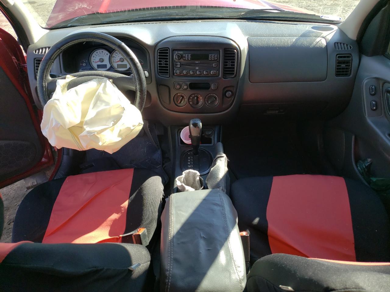 2005 FORD ESCAPE