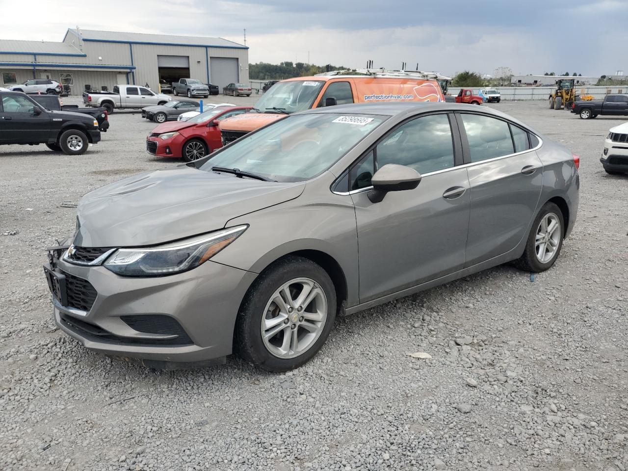 2017 CHEVROLET CRUZE