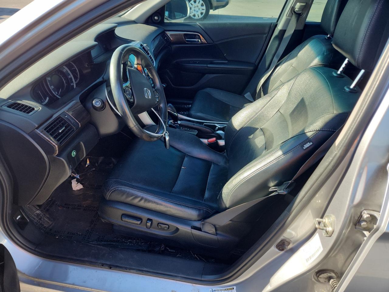 2017 HONDA ACCORD