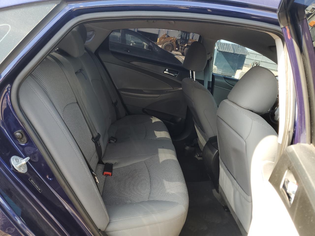 2013 HYUNDAI SONATA