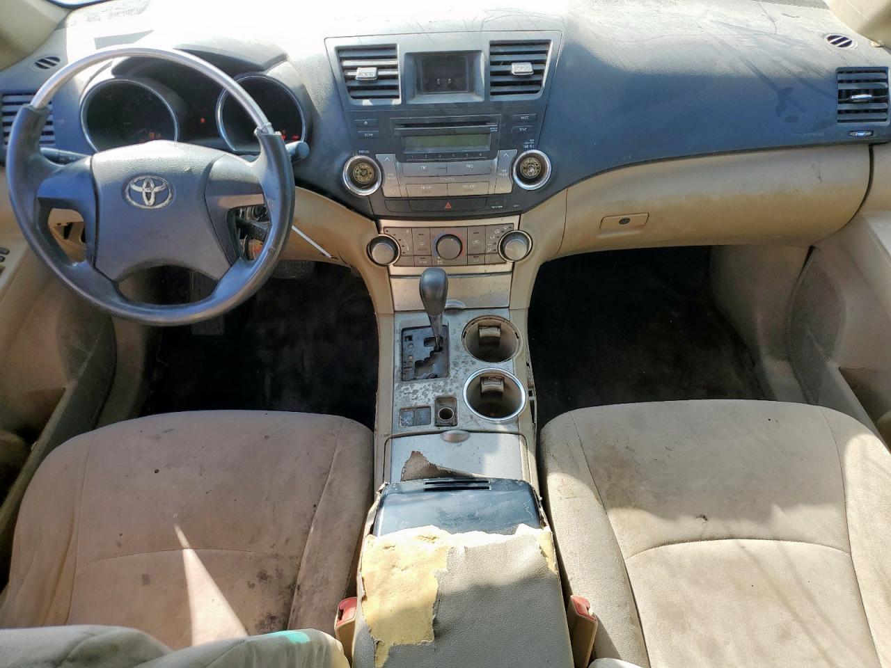 2011 TOYOTA HIGHLANDER