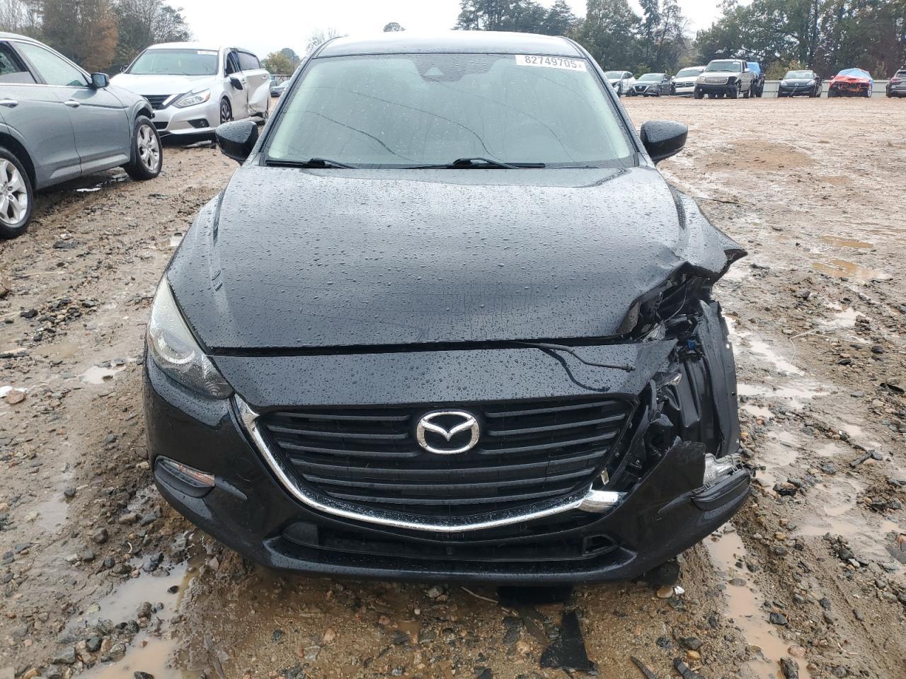 2018 MAZDA 3