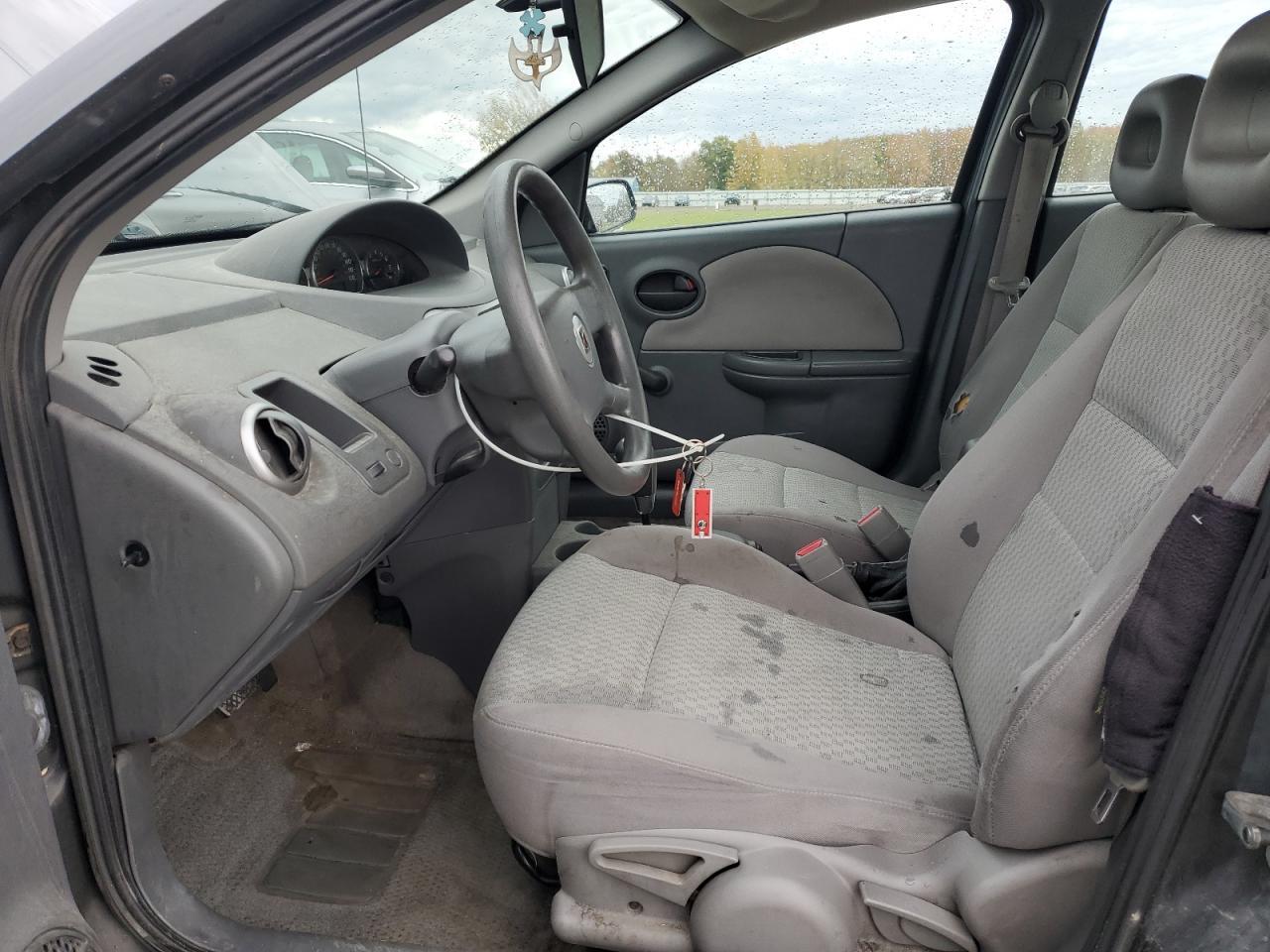2005 SATURN Ion