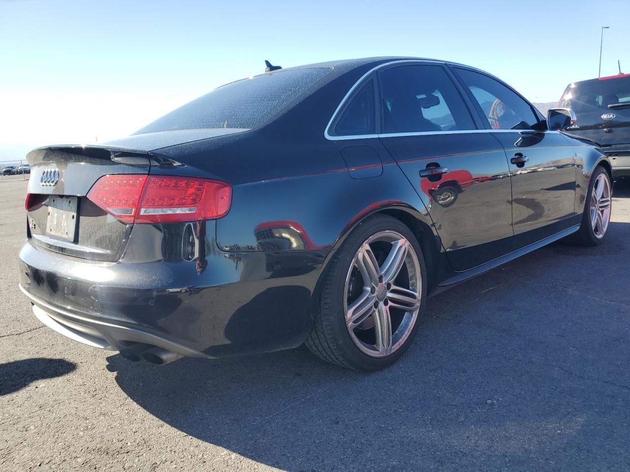 2011 AUDI S4