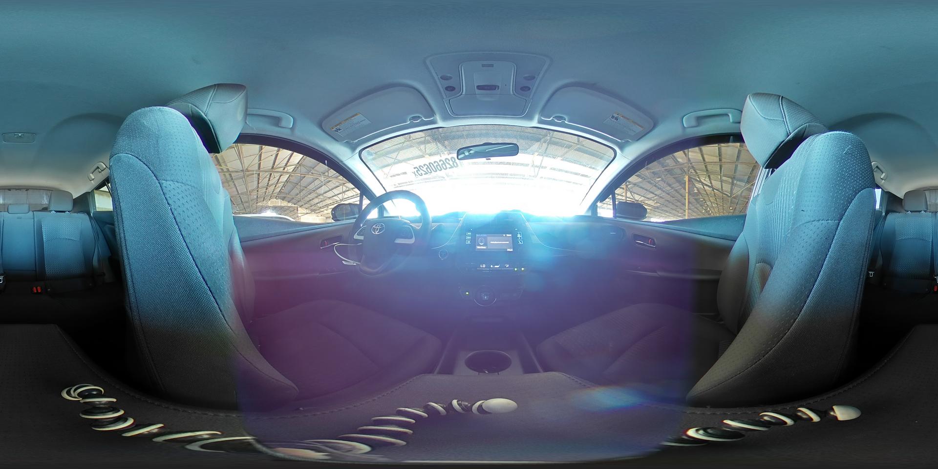 2016 TOYOTA PRIUS