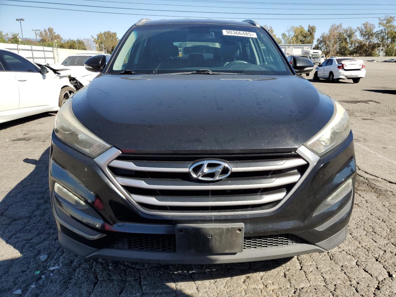 2017 HYUNDAI TUCSON