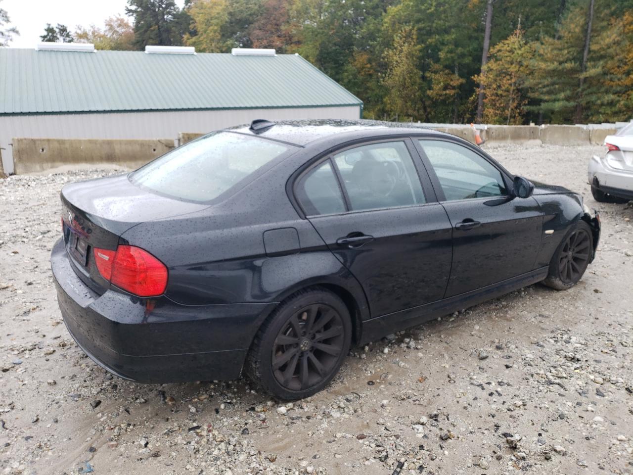2011 BMW 3 SERIES