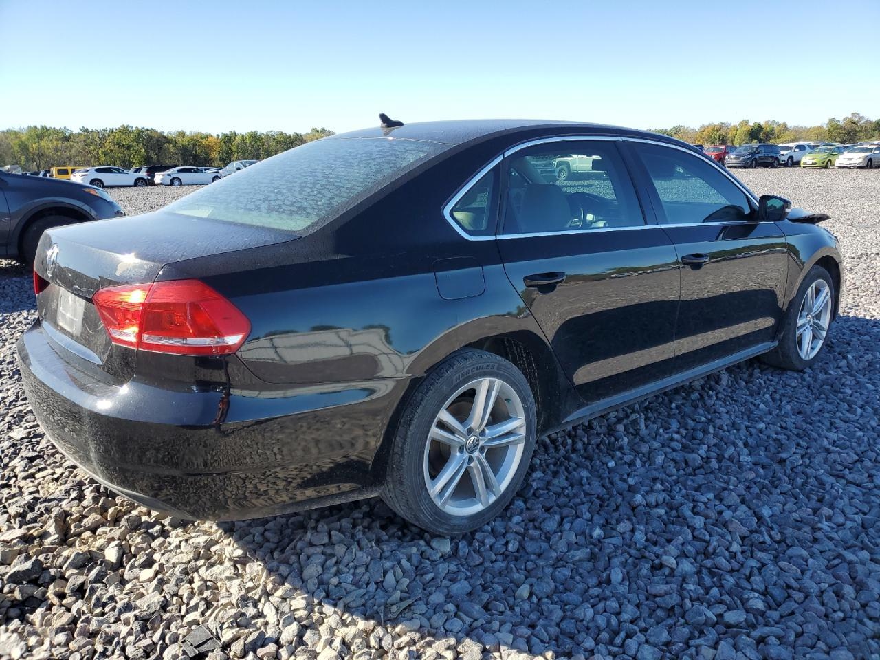 2015 VOLKSWAGEN Passat
