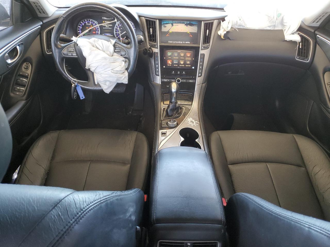 2015 INFINITI Q50