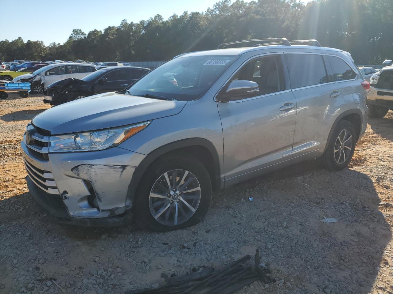 2017 TOYOTA HIGHLANDER