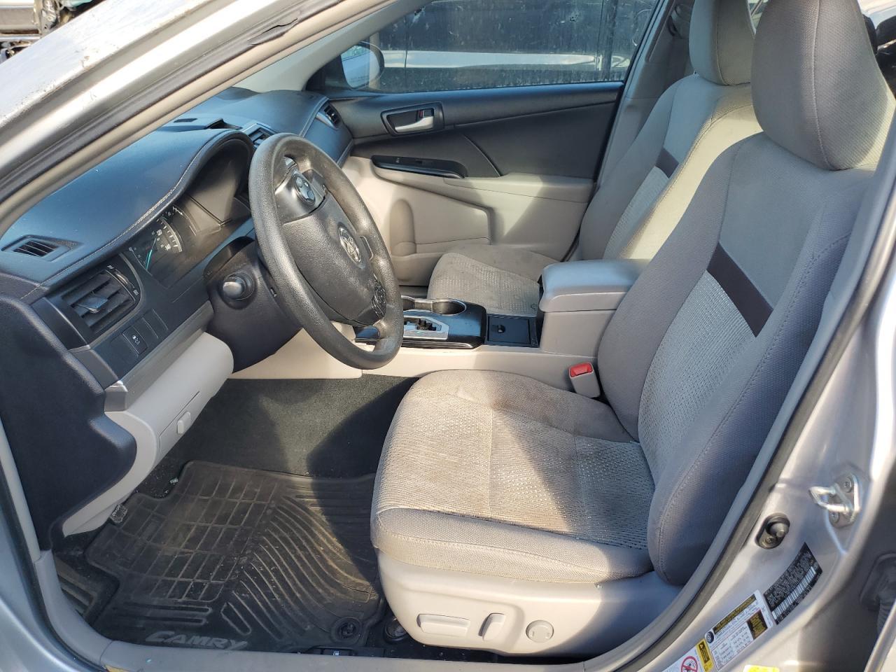 2014 TOYOTA CAMRY