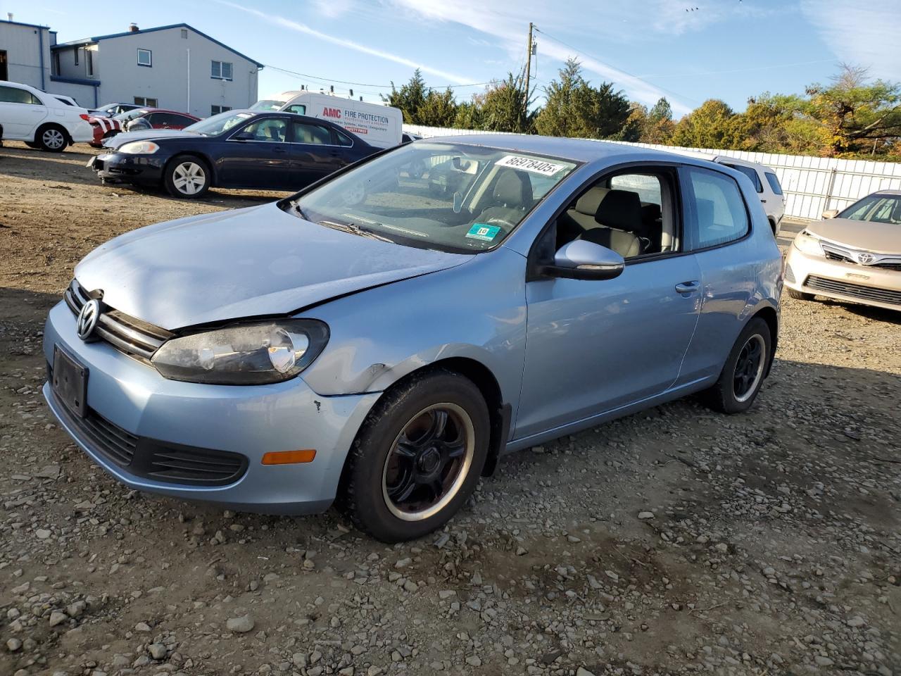 2011 VOLKSWAGEN GOLF