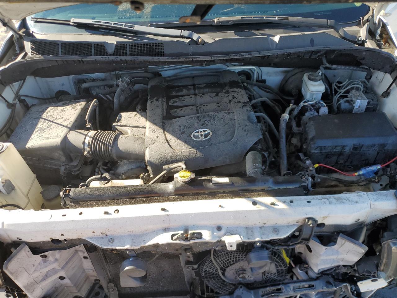 2012 TOYOTA Sequoia