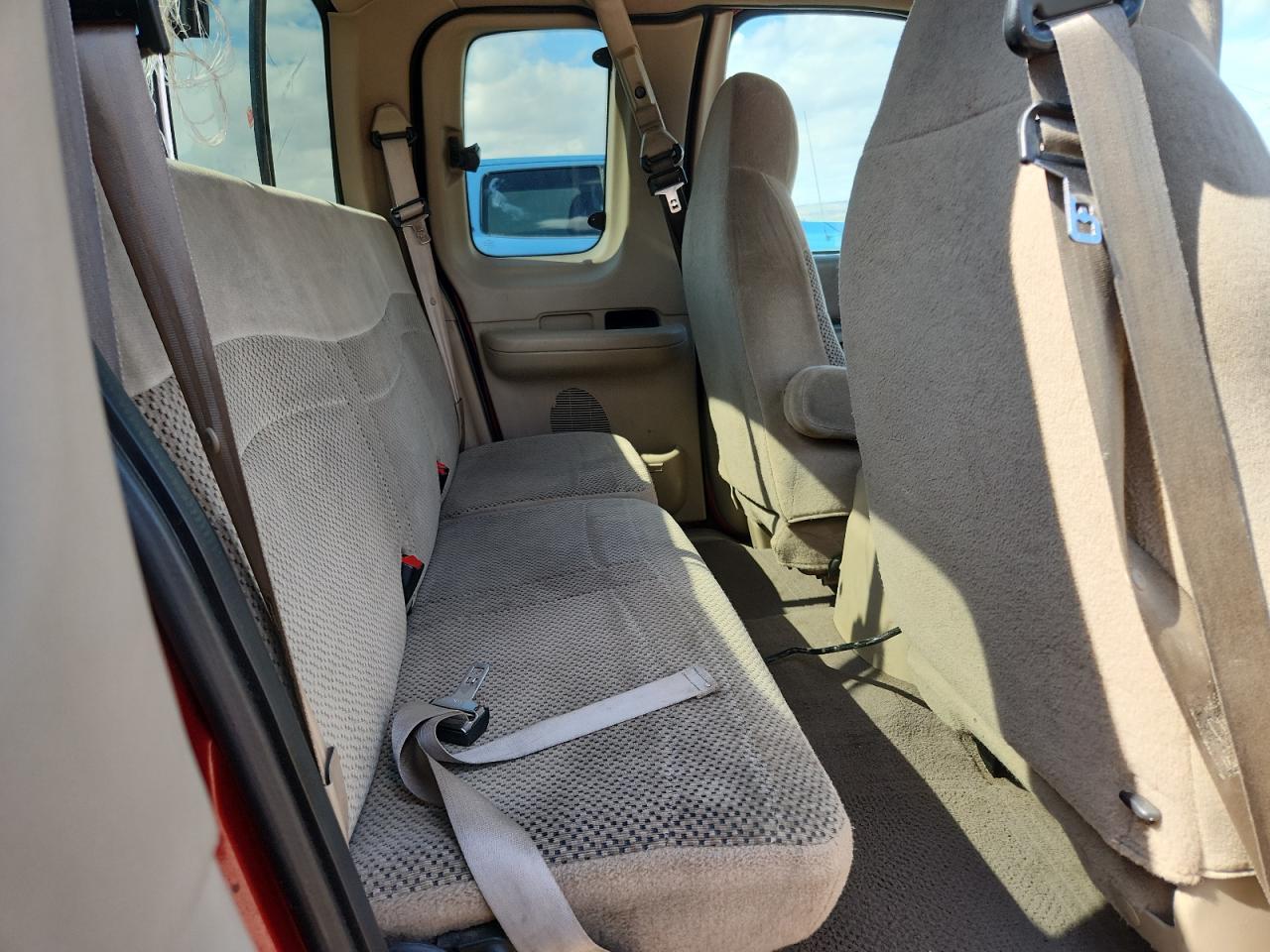2000 FORD F-150
