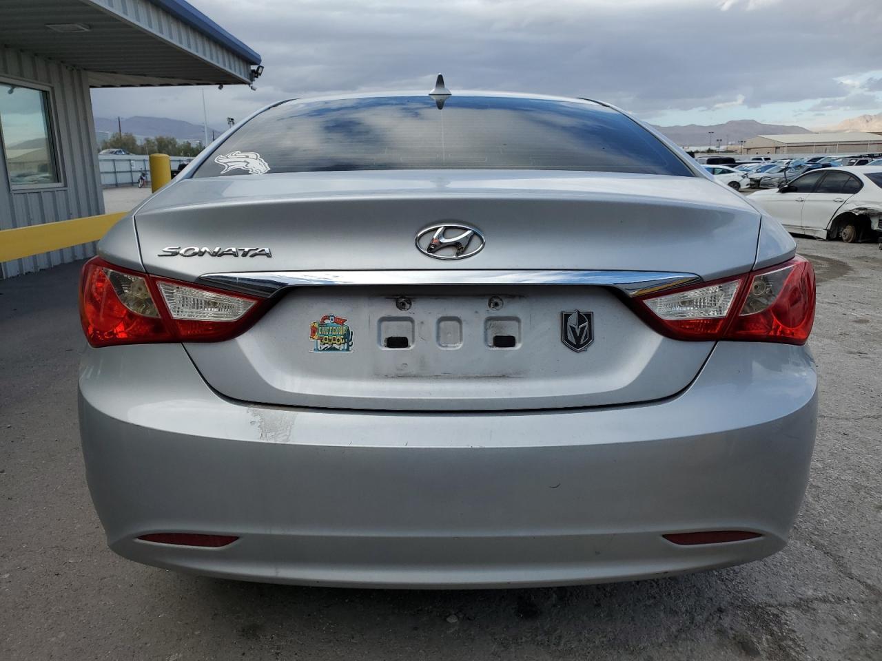 2011 HYUNDAI SONATA