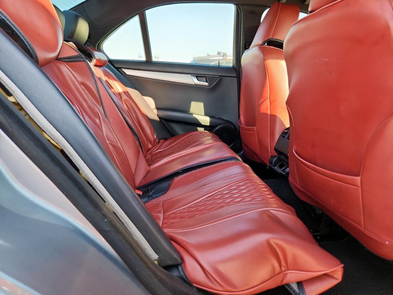 2012 MERCEDES-BENZ C-CLASS
