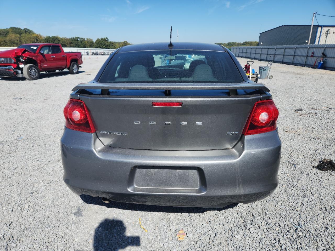 2012 DODGE Avenger