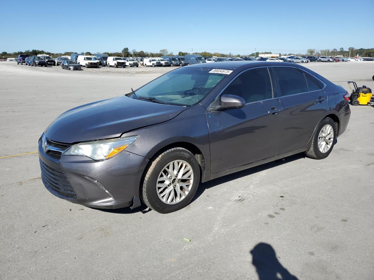 2016 TOYOTA CAMRY