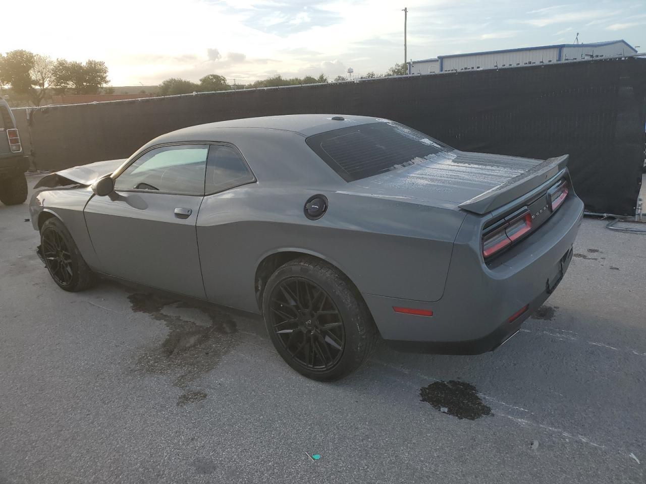 2019 DODGE Challenger