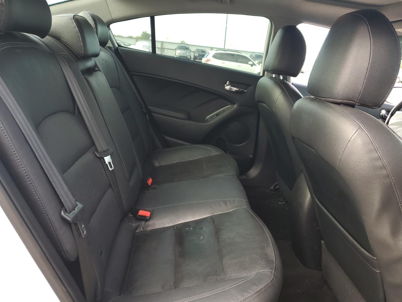 2014 KIA FORTE