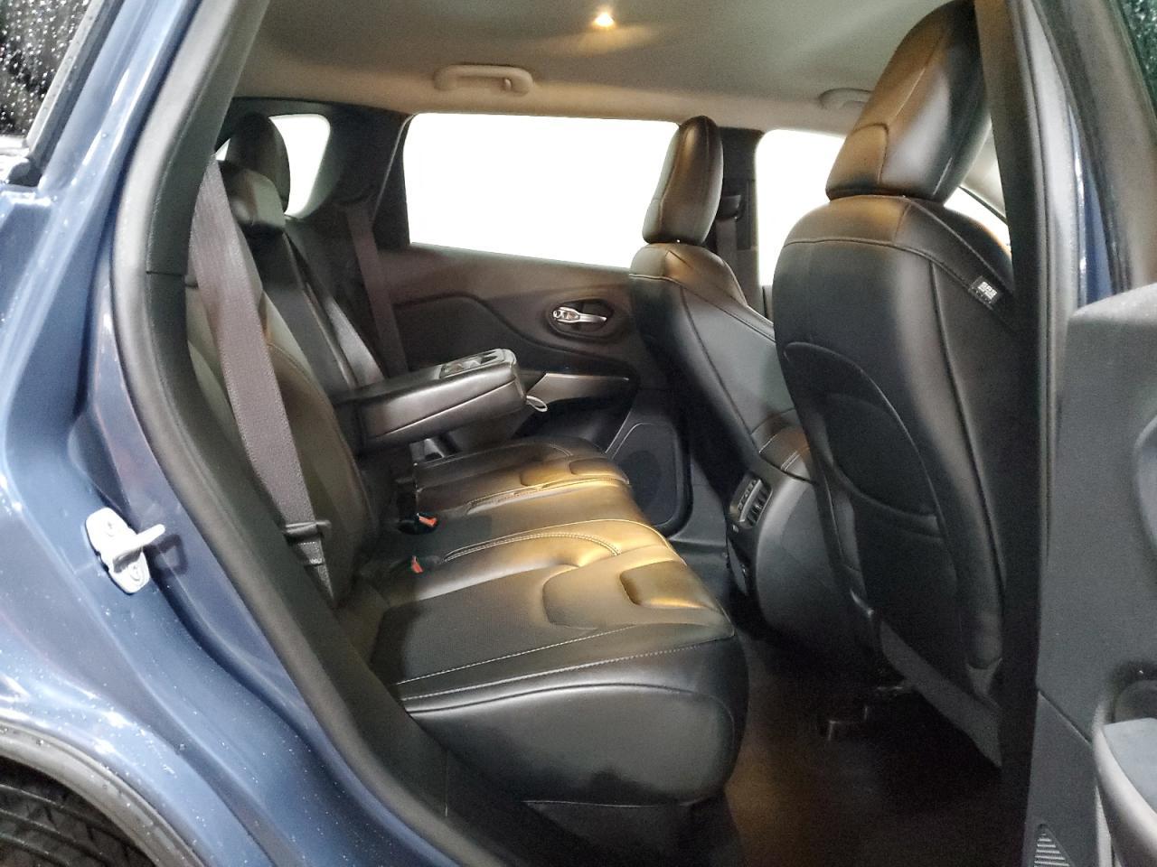 2022 JEEP CHEROKEE