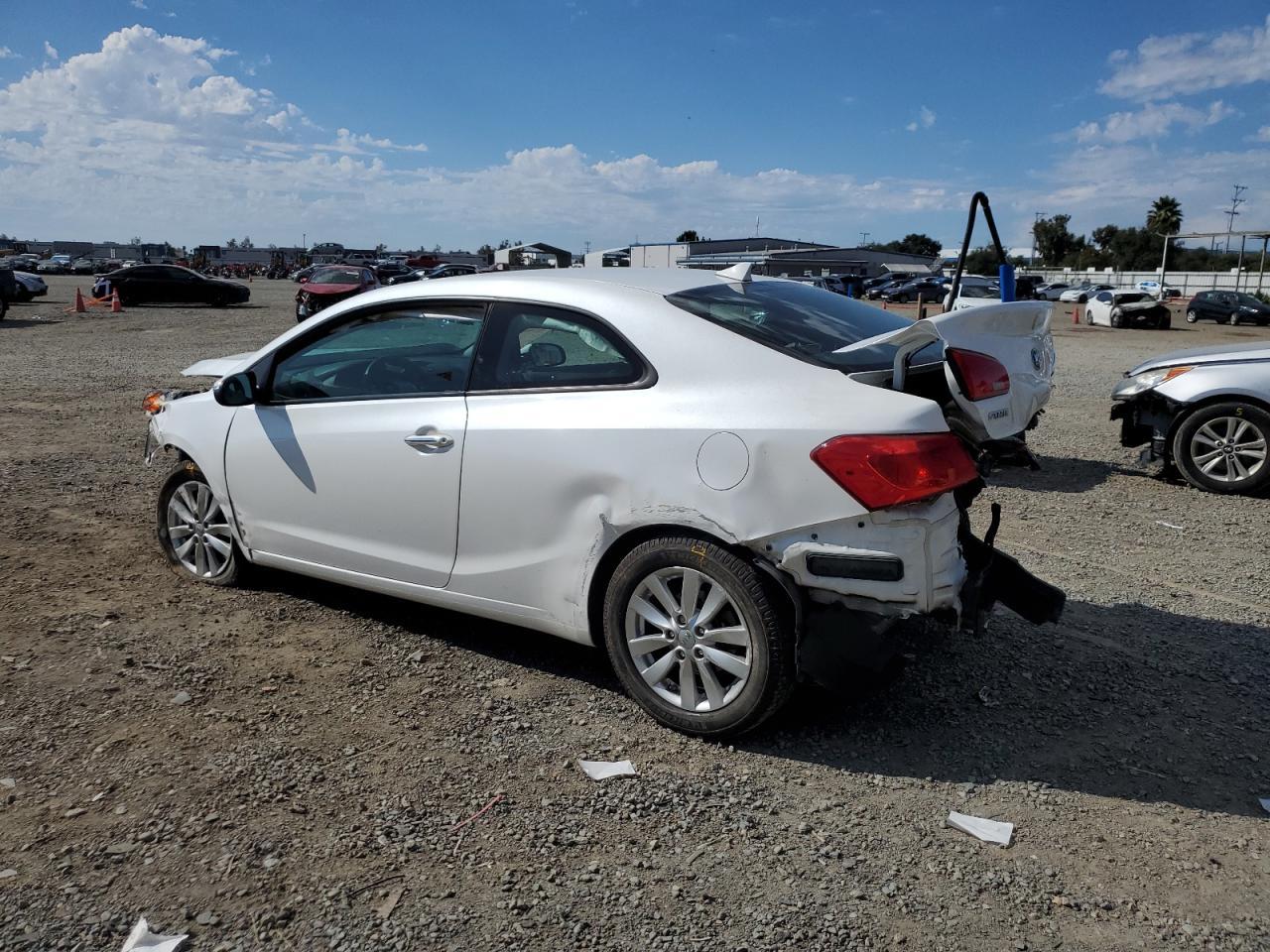 2014 KIA FORTE