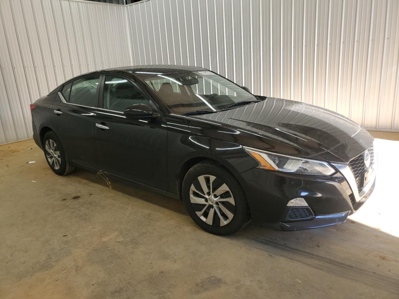 2019 NISSAN ALTIMA