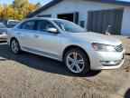 2014 VOLKSWAGEN Passat