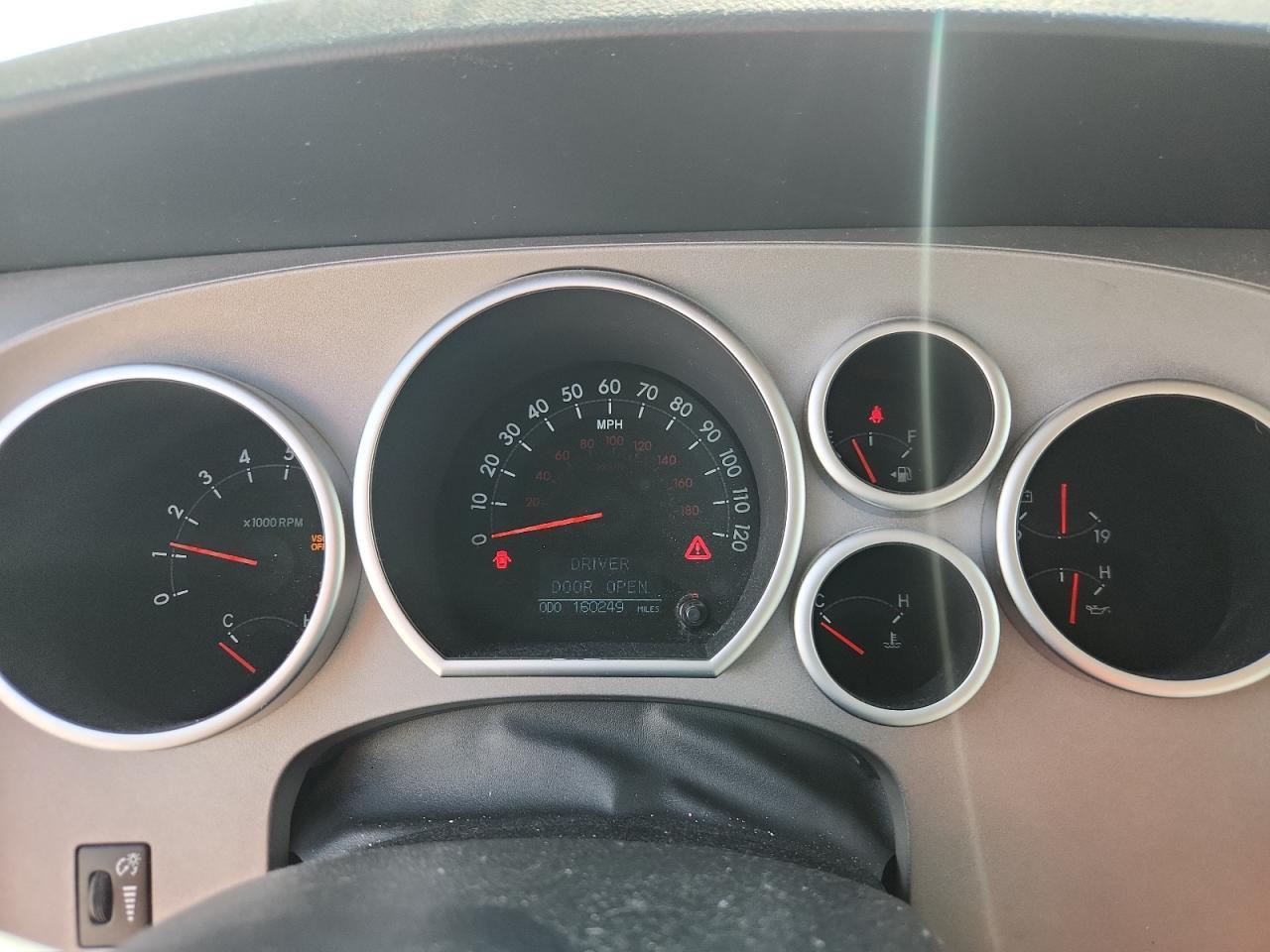 2011 TOYOTA Sequoia