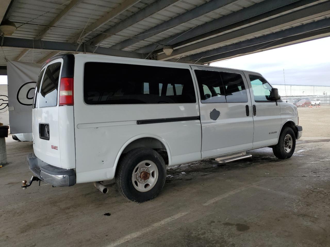 2004 GMC Savana