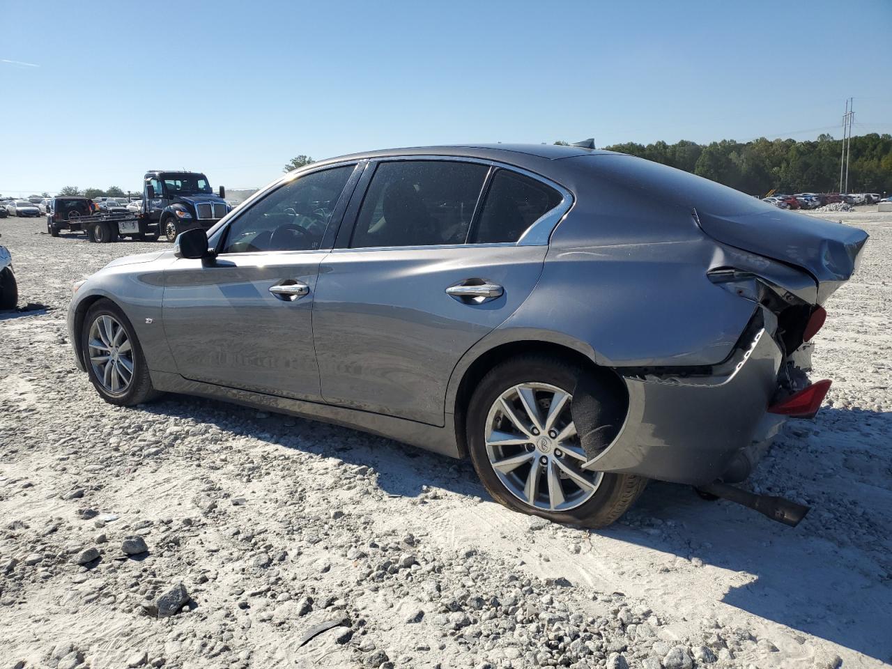 2015 INFINITI Q50