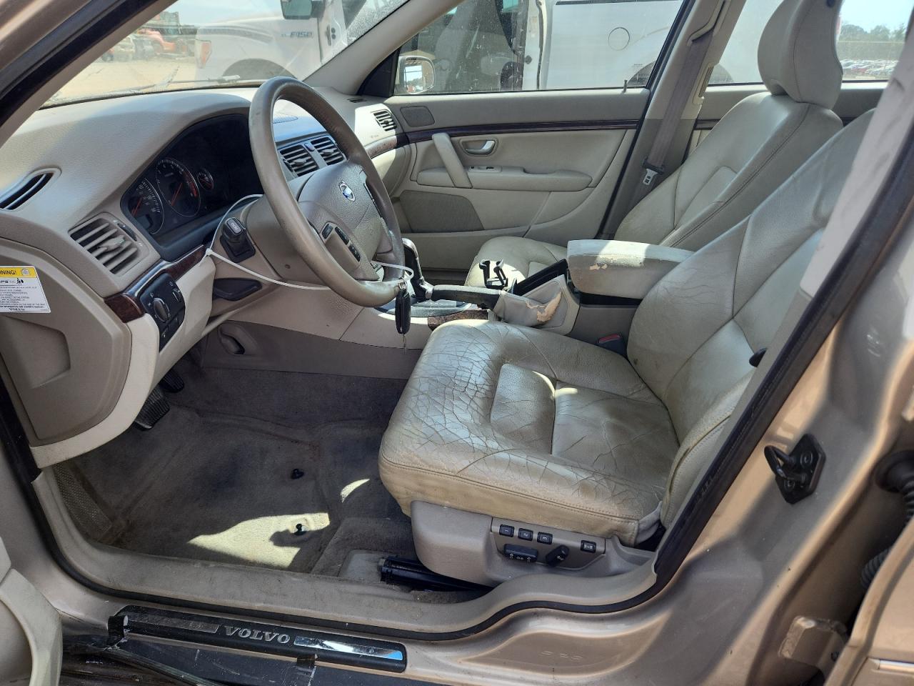 2004 VOLVO S80
