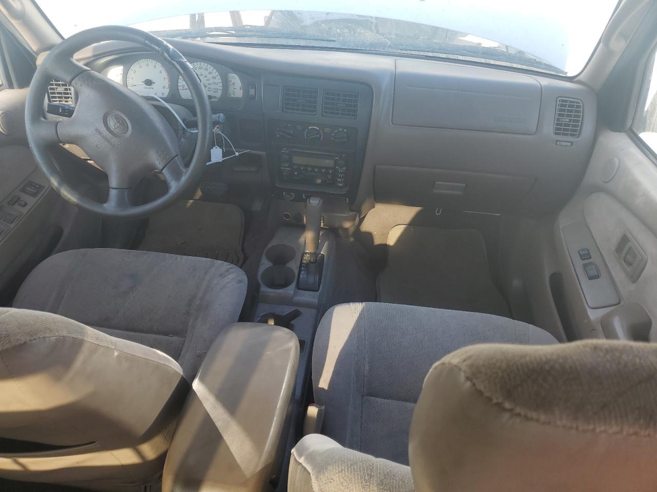 2002 TOYOTA TACOMA