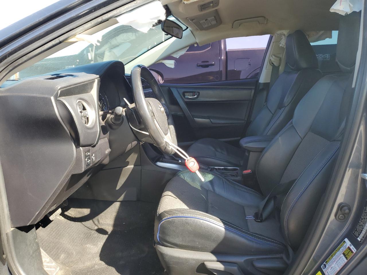 2017 TOYOTA COROLLA
