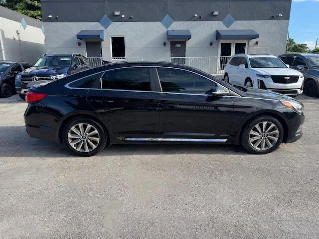 2016 HYUNDAI SONATA