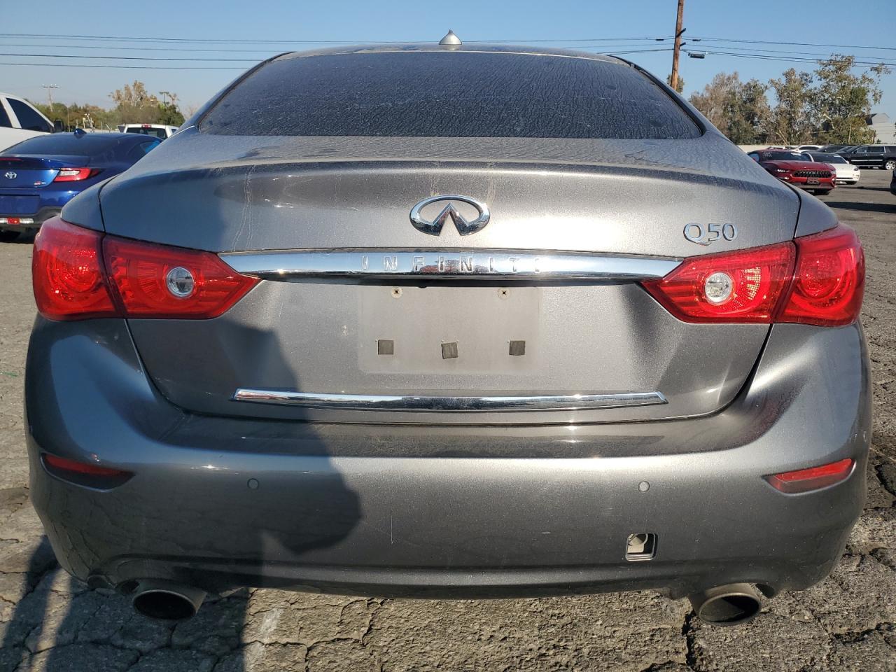 2016 INFINITI Q50