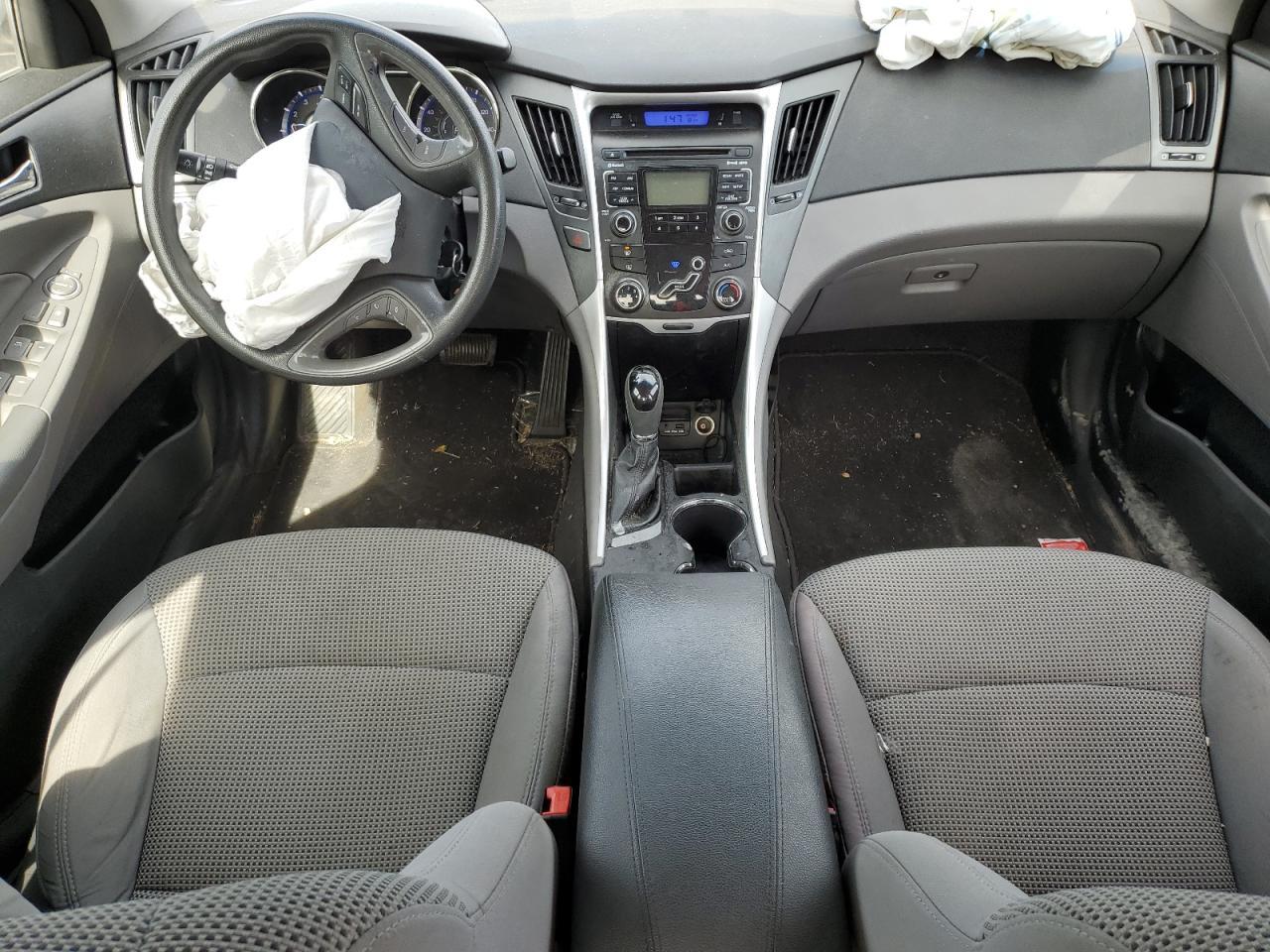 2011 HYUNDAI SONATA